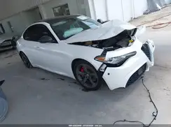 ZARFAECN7H7561851 2017 ALFA ROMEO GIULIA