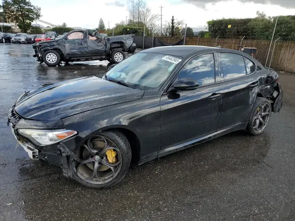 ZARFAECN8J7589583 2018 ALFA ROMEO GIULIA - Image 1