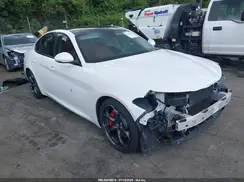 ZARFAECNXJ7565673 2018 ALFA ROMEO GIULIA