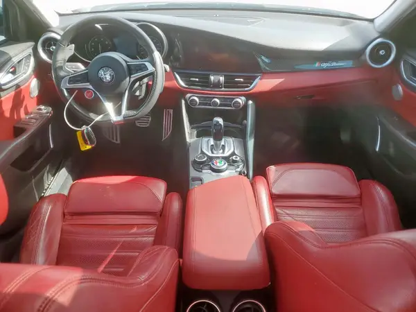 ZARFAECNXJ7566371 2018 ALFA ROMEO GIULIA - Image 8