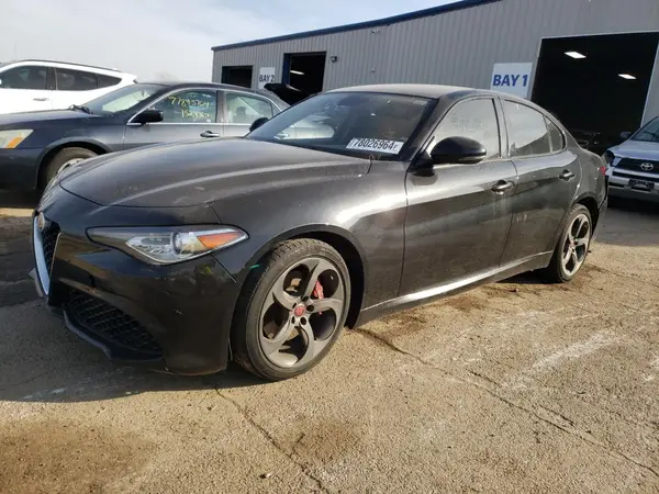 ZARFAEDN1H7532280 2017 ALFA ROMEO GIULIA - Image 1