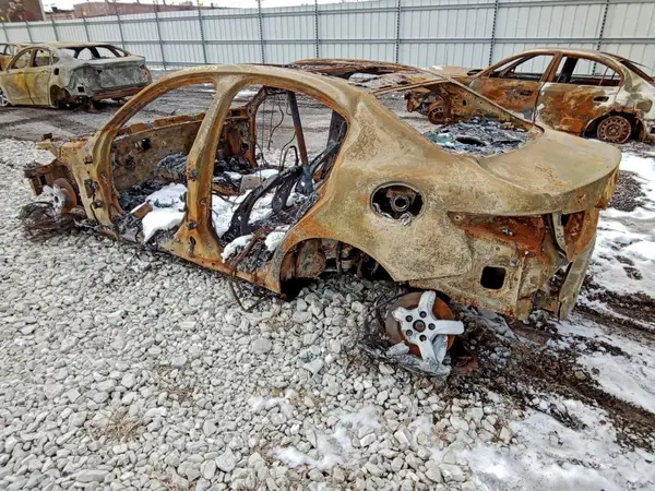 ZARFAEDN2H7536189 2017 ALFA ROMEO GIULIA - Image 2