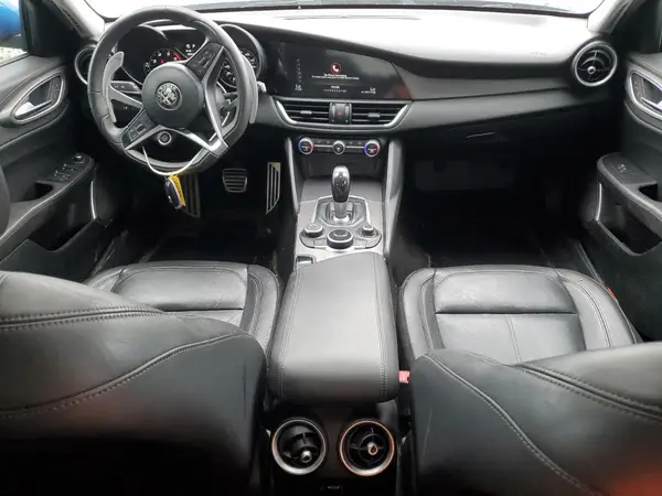ZARFAEDN2H7559794 2017 ALFA ROMEO GIULIA - Image 8
