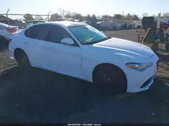 ZARFAEDN2J7567366 2018 ALFA ROMEO GIULIA