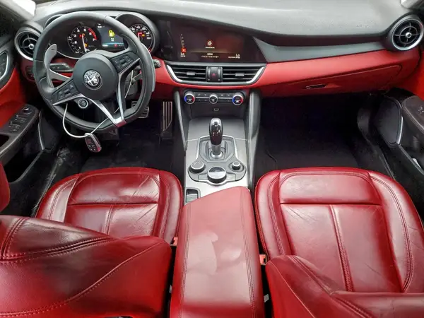 ZARFAEDN3H7539733 2017 ALFA ROMEO GIULIA - Image 8