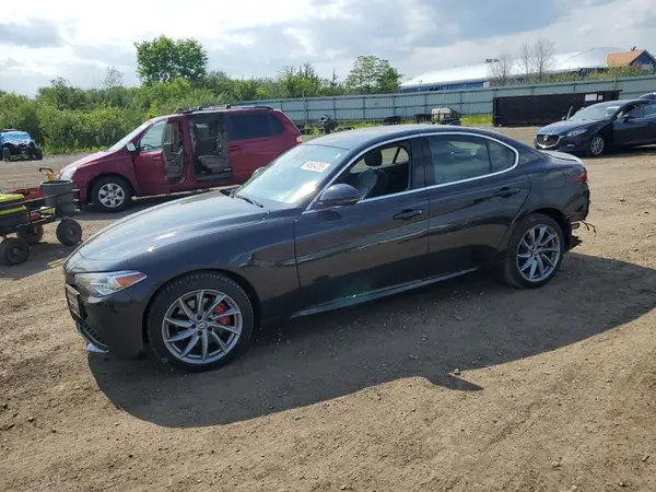 ZARFAEDN3H7545516 2017 ALFA ROMEO GIULIA - Image 1