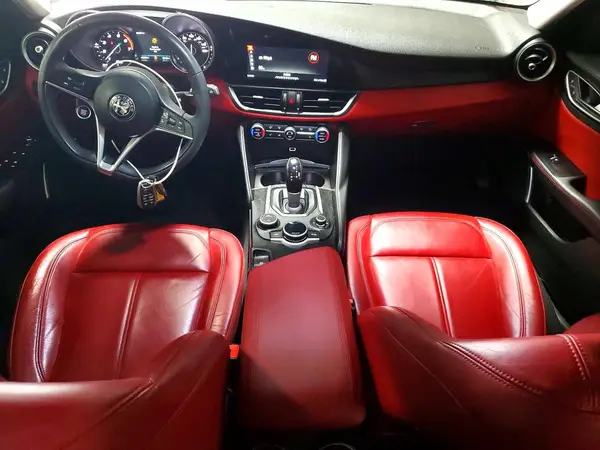ZARFAEDN4J7567787 2018 ALFA ROMEO GIULIA - Image 8