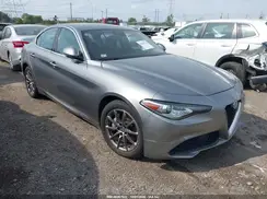 ZARFAEDN5J7567328 2018 ALFA ROMEO GIULIA