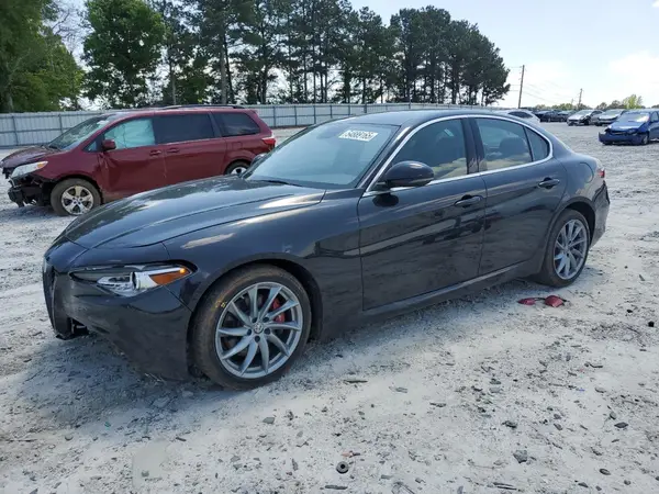 ZARFAEDN5J7594741 2018 ALFA ROMEO GIULIA - Image 1