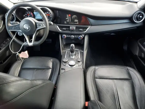 ZARFAEDN6H7553514 2017 ALFA ROMEO GIULIA - Image 8