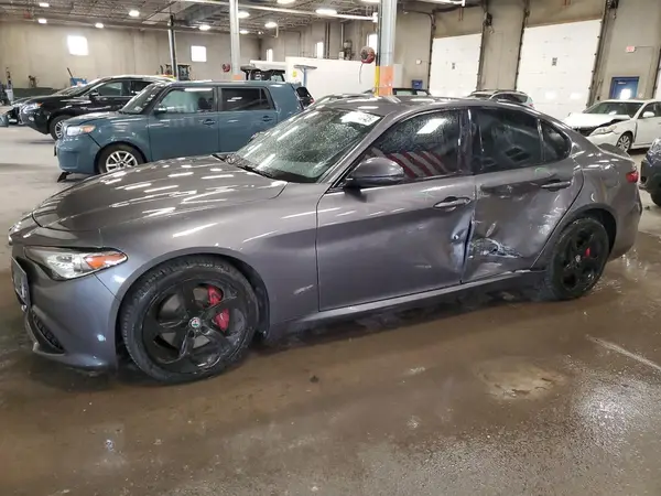 ZARFAEDN7H7543400 2017 ALFA ROMEO GIULIA - Image 1