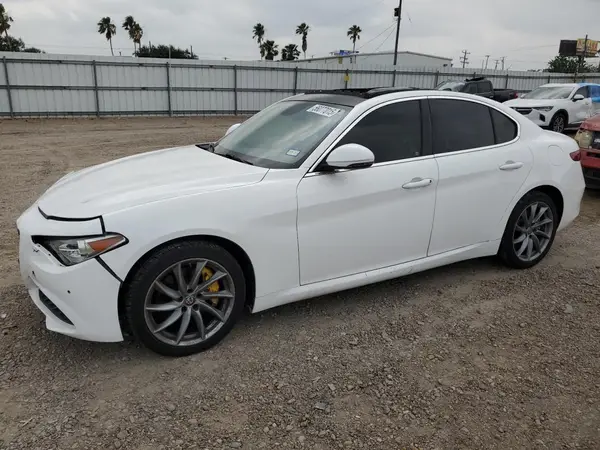ZARFAEDN7H7559323 2017 ALFA ROMEO GIULIA - Image 1