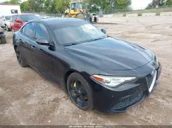 ZARFAEDN7J7563667 2018 ALFA ROMEO GIULIA