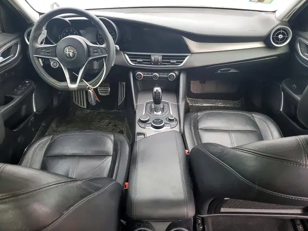 ZARFAEDN7J7577312 2018 ALFA ROMEO GIULIA - Image 8