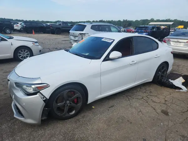 ZARFAEDN9H7552065 2017 ALFA ROMEO GIULIA - Image 1