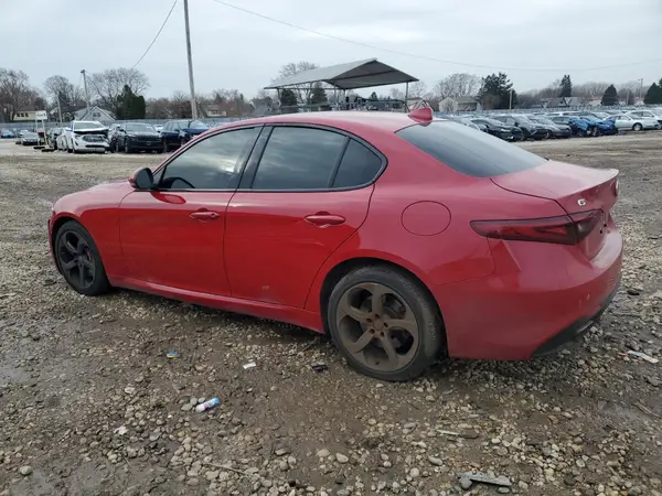 ZARFAEDNXH7533735 2017 ALFA ROMEO GIULIA - Image 2