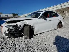 ZARFAEDNXH7552494 2017 ALFA ROMEO GIULIA