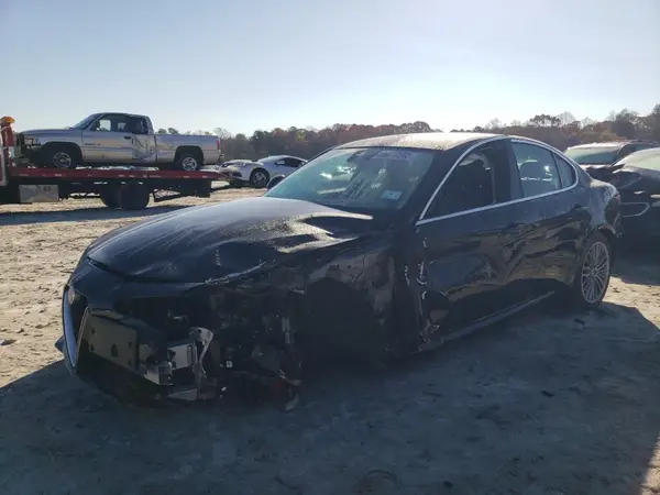 ZARFAEEN0H7534813 2017 ALFA ROMEO GIULIA - Image 1