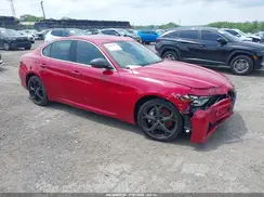ZARFAEEN0H7556312 2017 ALFA ROMEO GIULIA
