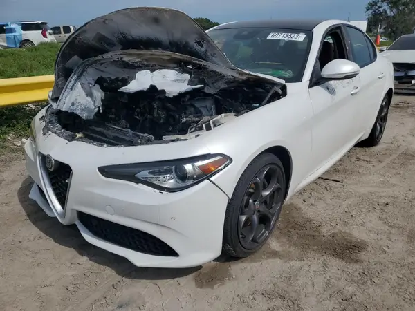 ZARFAEEN0H7557041 2017 ALFA ROMEO GIULIA