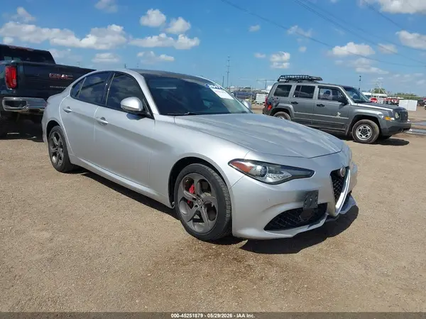 ZARFAEEN0H7558108 2017 ALFA ROMEO GIULIA