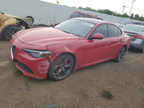 ZARFAEEN1H7549398 2017 ALFA ROMEO GIULIA - Image 1