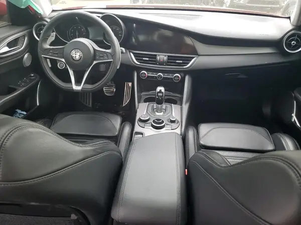 ZARFAEEN1H7549398 2017 ALFA ROMEO GIULIA - Image 8