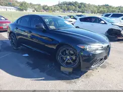 ZARFAEEN1H7549675 2017 ALFA ROMEO GIULIA
