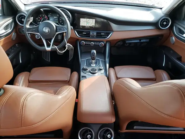 ZARFAEEN2J7577278 2018 ALFA ROMEO GIULIA - Image 8