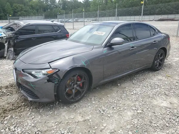 ZARFAEEN3H7553162 2017 ALFA ROMEO GIULIA - Image 1