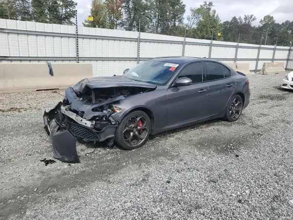 ZARFAEEN3H7560127 2017 ALFA ROMEO GIULIA
