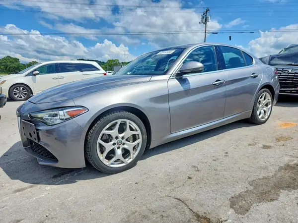 ZARFAEEN3J7575832 2018 ALFA ROMEO GIULIA - Image 1