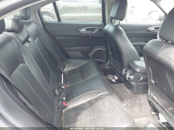 ZARFAEEN4H7533356 2017 ALFA ROMEO GIULIA - Image 8