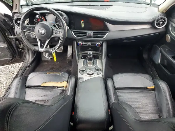 ZARFAEEN4H7557298 2017 ALFA ROMEO GIULIA - Image 8