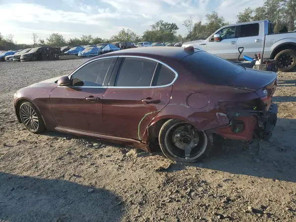 ZARFAEEN4H7557351 2017 ALFA ROMEO GIULIA - Image 2
