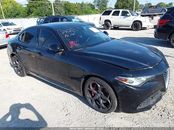 ZARFAEEN4J7574429 2018 ALFA ROMEO GIULIA