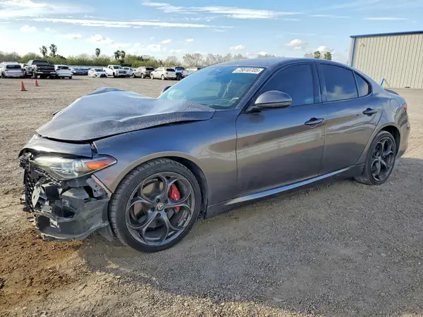 ZARFAEEN4J7583938 2018 ALFA ROMEO GIULIA