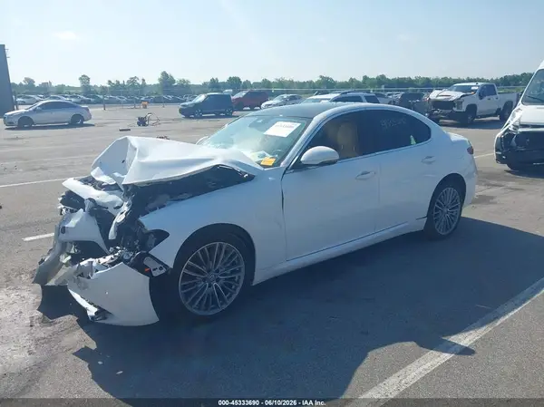 ZARFAEEN5H7537772 2017 ALFA ROMEO GIULIA - Image 2