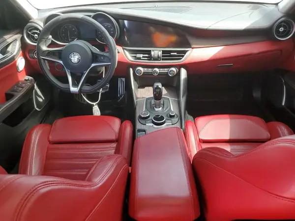 ZARFAEEN5H7552191 2017 ALFA ROMEO GIULIA - Image 8