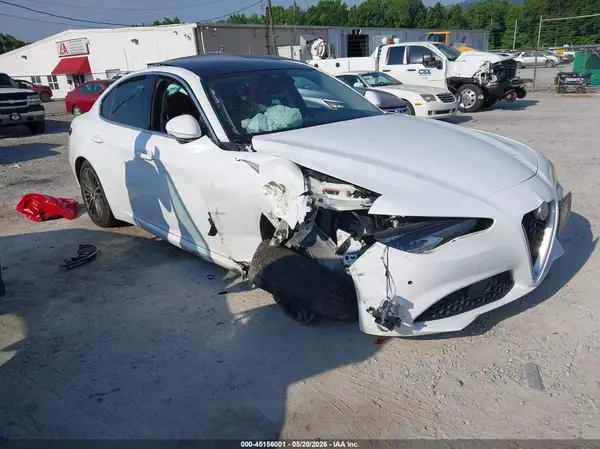 ZARFAEEN5J7581003 2018 ALFA ROMEO GIULIA