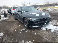 ZARFAEEN6H7544472 2017 ALFA ROMEO GIULIA