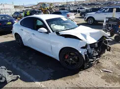 ZARFAEEN6H7554998 2017 ALFA ROMEO GIULIA