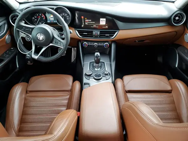 ZARFAEEN6J7564291 2018 ALFA ROMEO GIULIA - Image 8