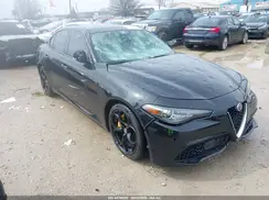 ZARFAEEN6J7565120 2018 ALFA ROMEO GIULIA