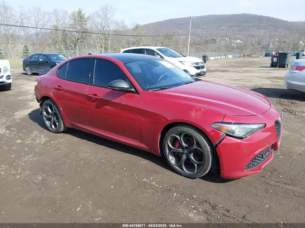 ZARFAEEN6J7597047 2018 ALFA ROMEO GIULIA