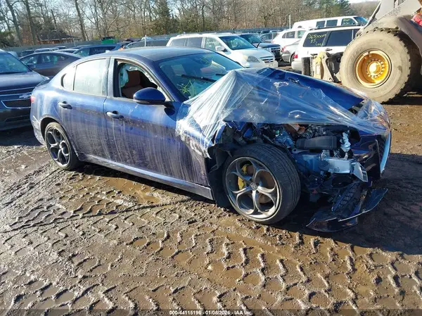 ZARFAEEN6J7597551 2018 ALFA ROMEO GIULIA