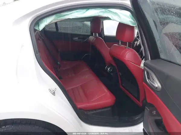 ZARFAEEN7H7537868 2017 ALFA ROMEO GIULIA - Image 8