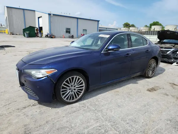 ZARFAEEN7H7542116 2017 ALFA ROMEO GIULIA - Image 1