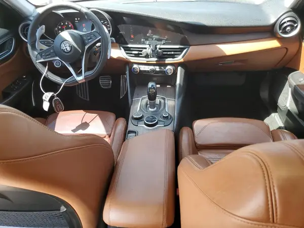 ZARFAEEN7H7543394 2017 ALFA ROMEO GIULIA - Image 8