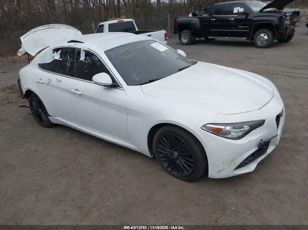 ZARFAEEN7J7578443 2018 ALFA ROMEO GIULIA